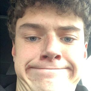 Meet your Posher, Max